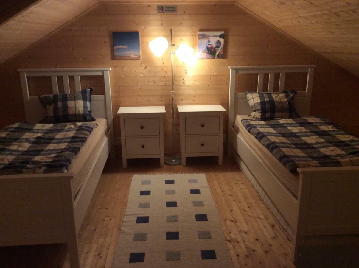 Mysig Och Modern Stuga Pa Snoegard, Naera Havet Och Naturen Lur  Exterior photo